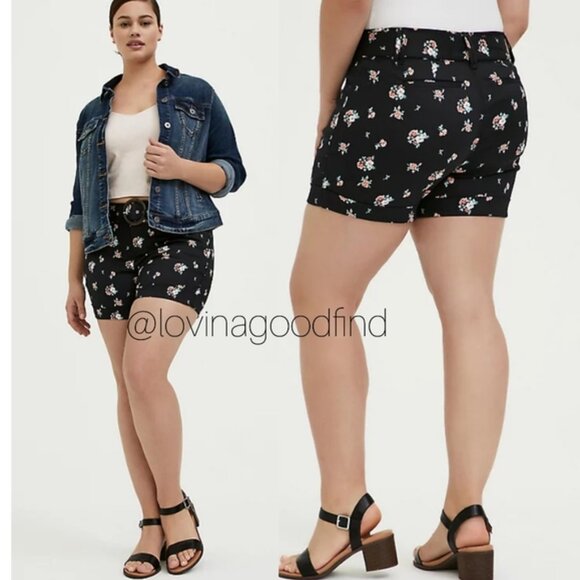 Torrid BELTED MID SHORT SATEEN FLORAL BLACK NWT sz 20 - Picture 1 of 6